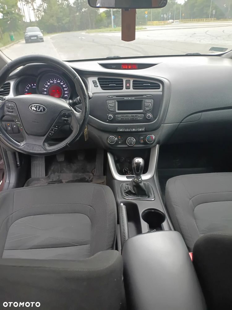 Kia Ceed 1.6 CRDi M - 9