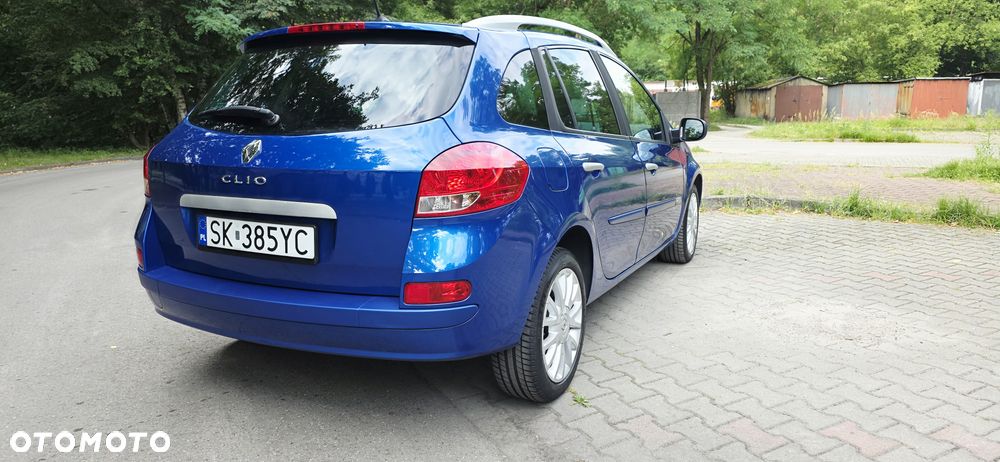 Renault Clio - 13