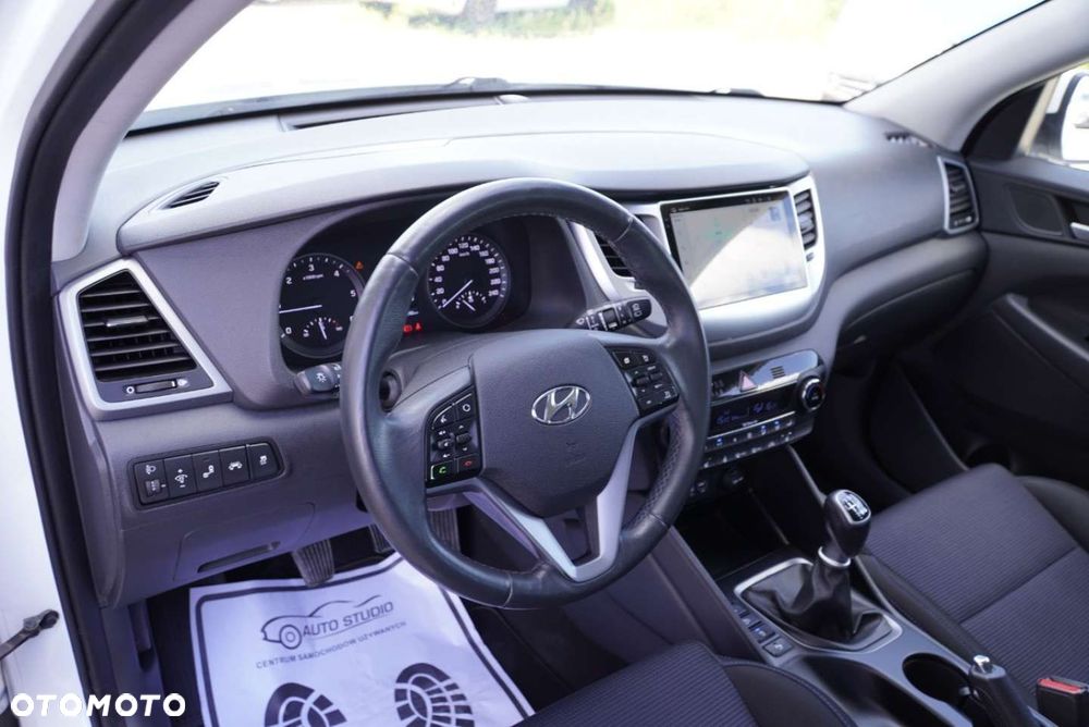 Hyundai Tucson 1.7 CRDI BlueDrive Comfort 2WD - 13