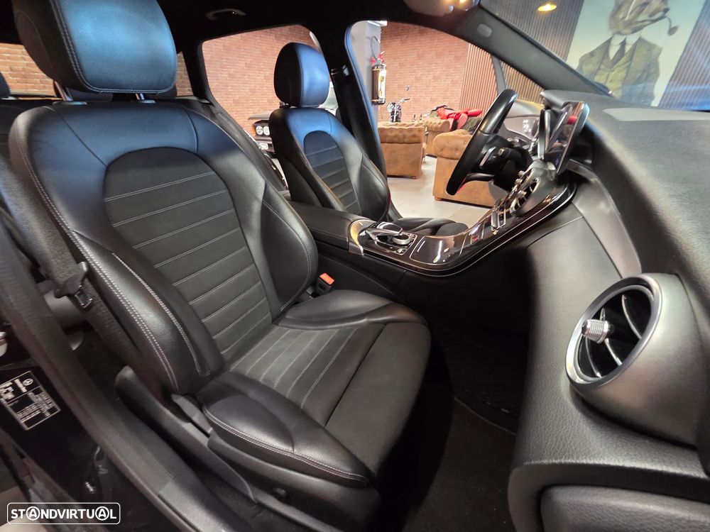 Mercedes-Benz C 300 de AMG Line - 5