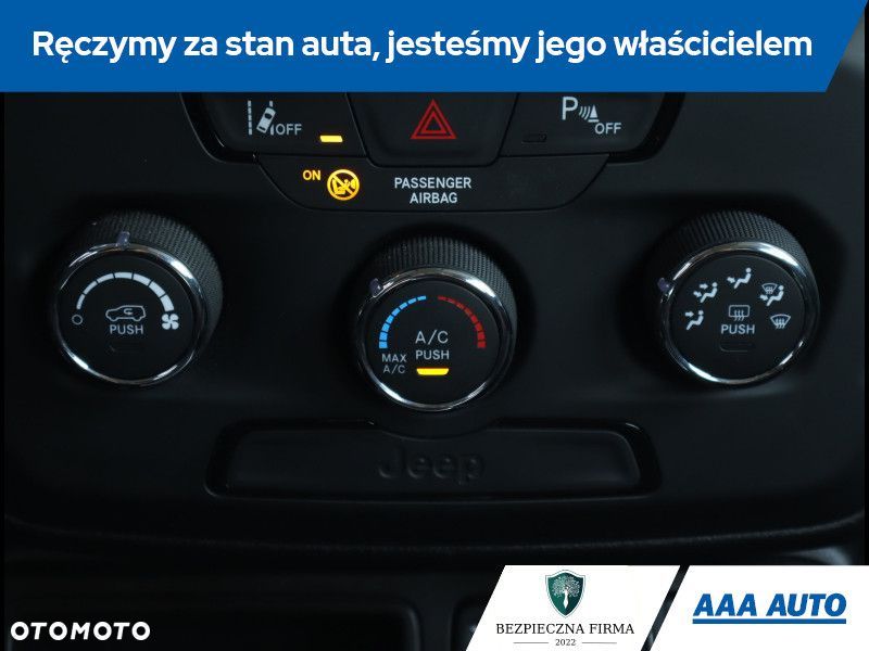 Jeep Renegade - 16