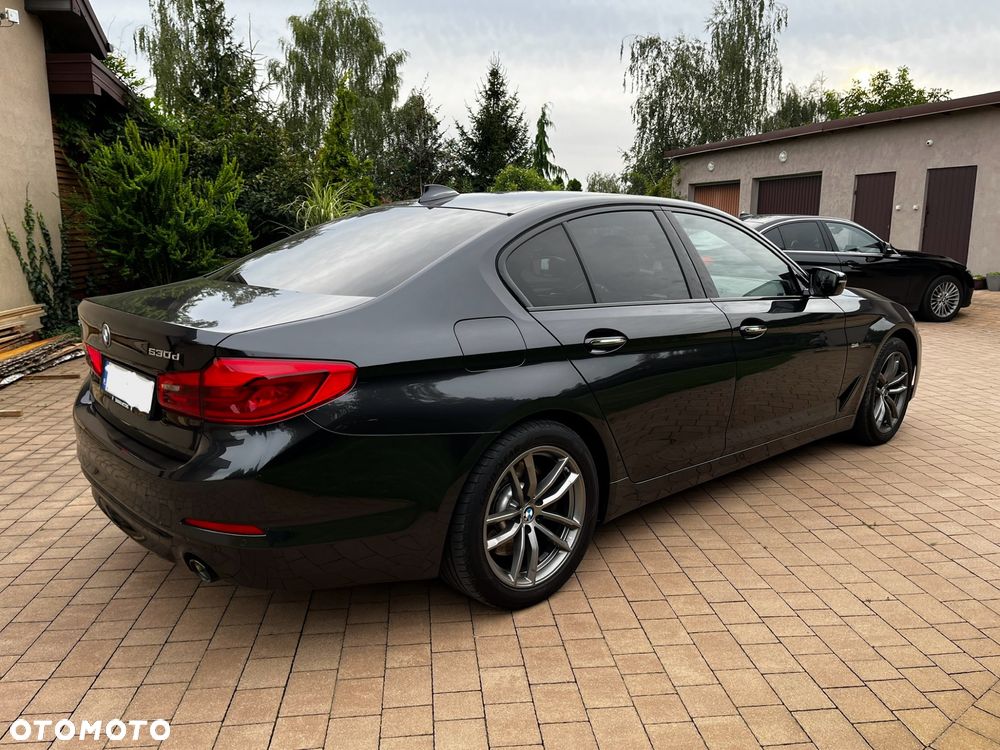 BMW Seria 5 530d xDrive Sport Line sport - 7
