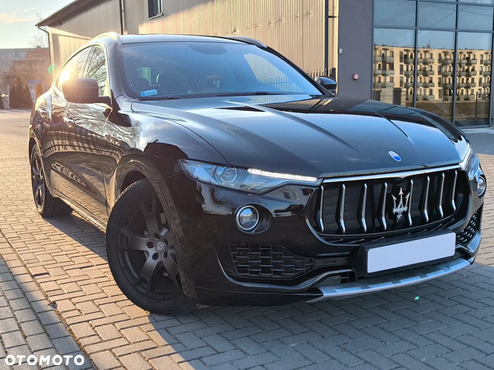 Maserati Levante Q4 Executive
