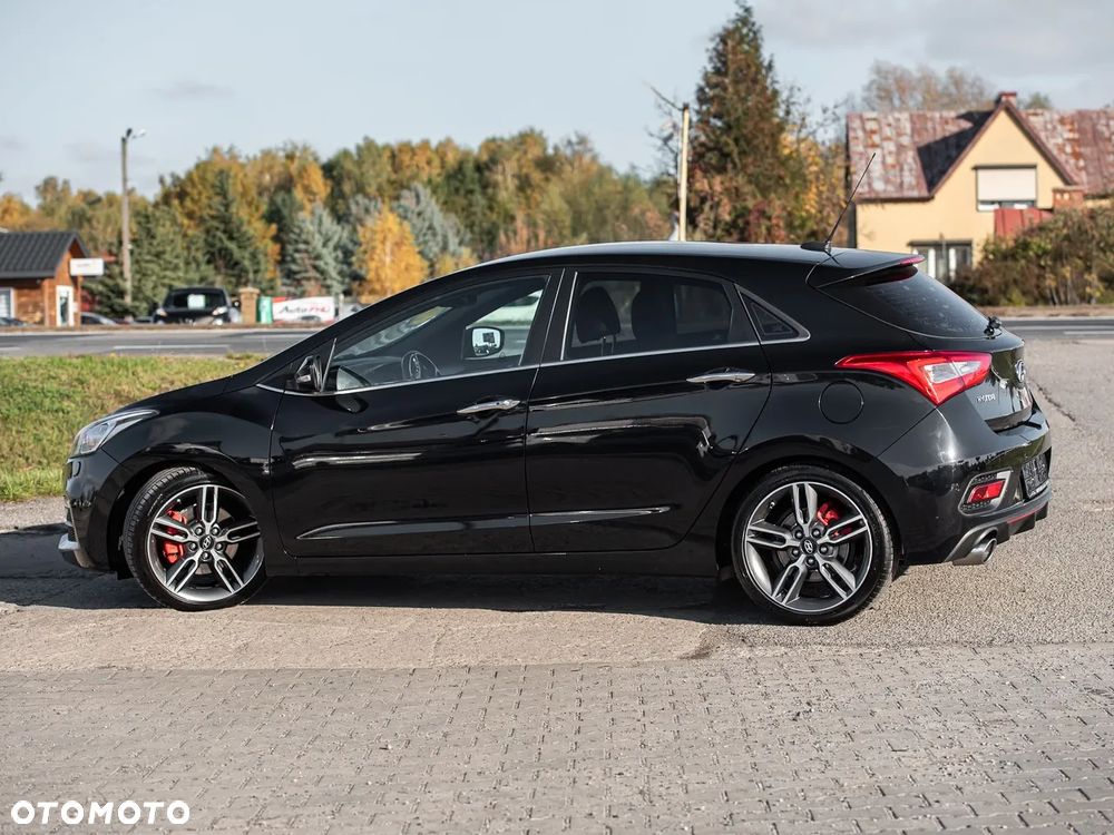 Hyundai i30 1.6 T GDI Turbo - 10
