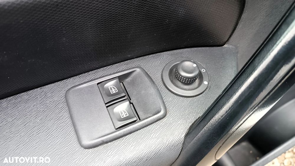 Renault Kangoo 1.5 Blue dCi 95 ZEN - 11