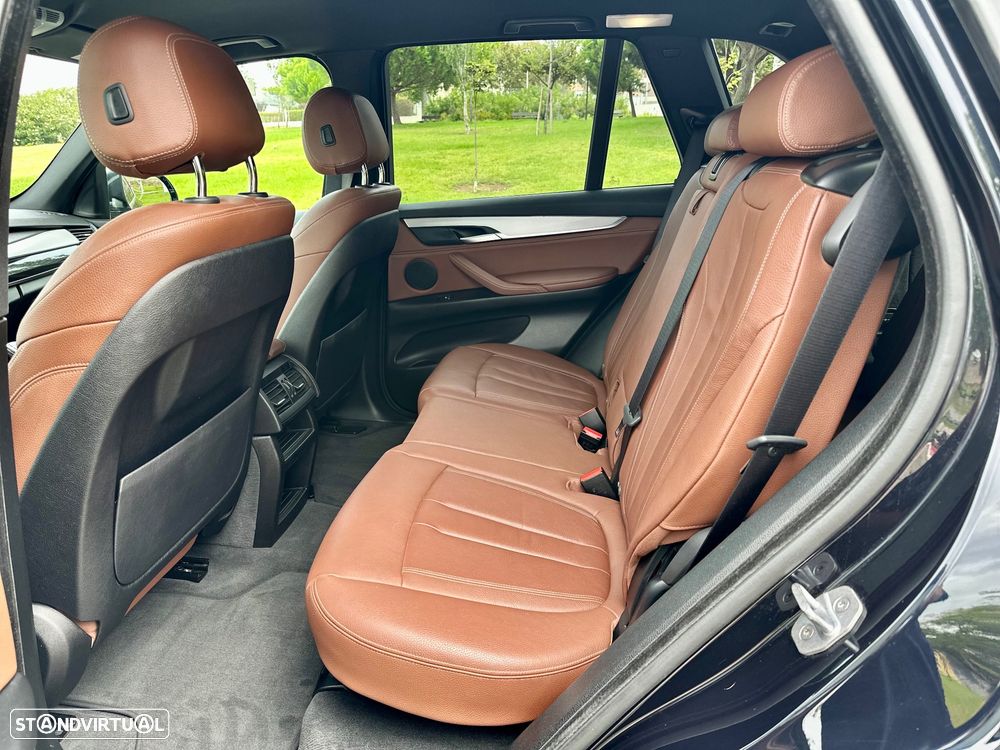 BMW X5 25 d sDrive Pack M - 33