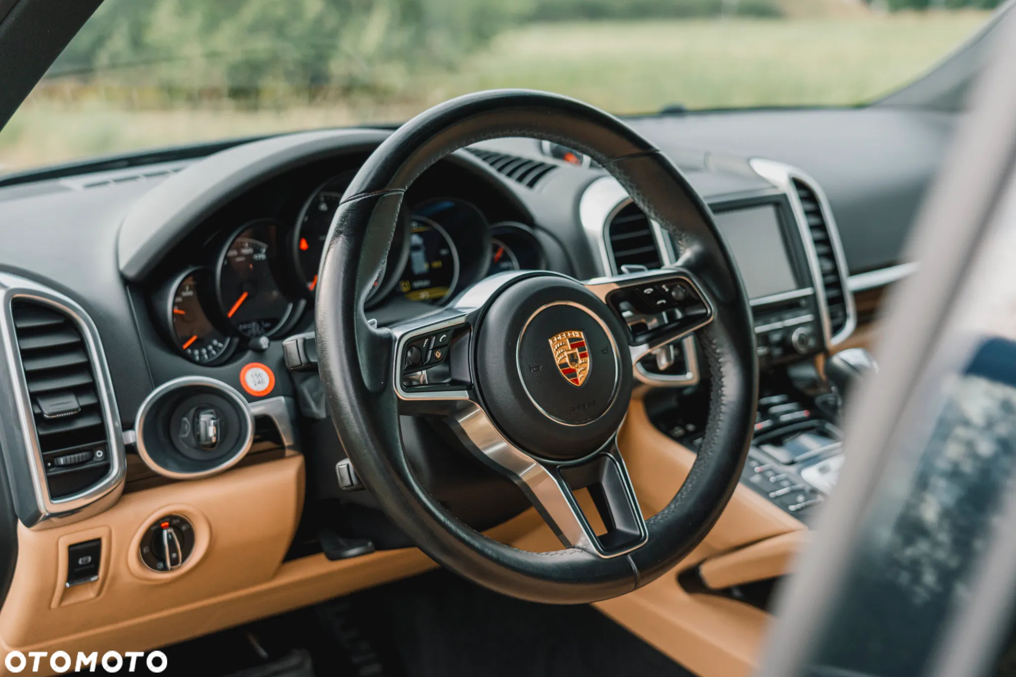 Porsche Cayenne Standard - 14