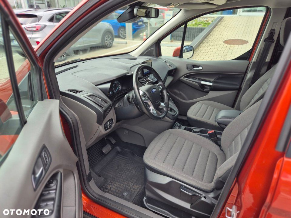 Ford Tourneo Connect - 18