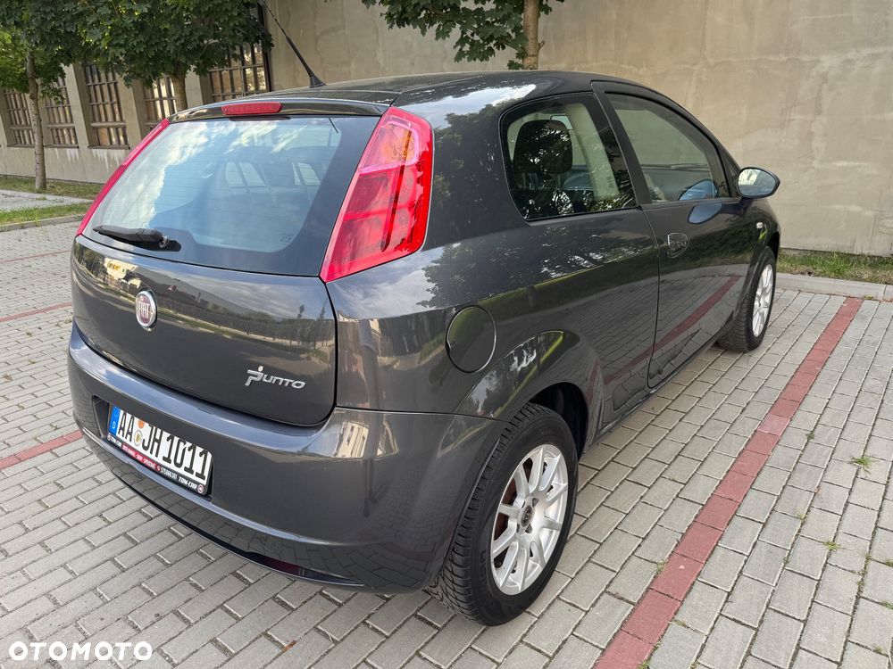 Fiat Grande Punto 1.4 8V Dynamic - 8