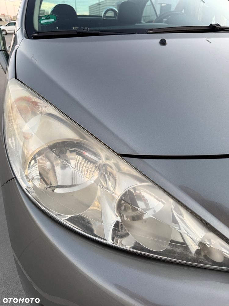 Peugeot 207 CC - 6