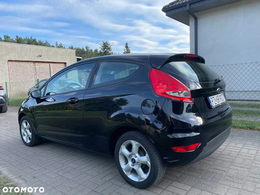 Ford Fiesta 1.4 Titanium - 3
