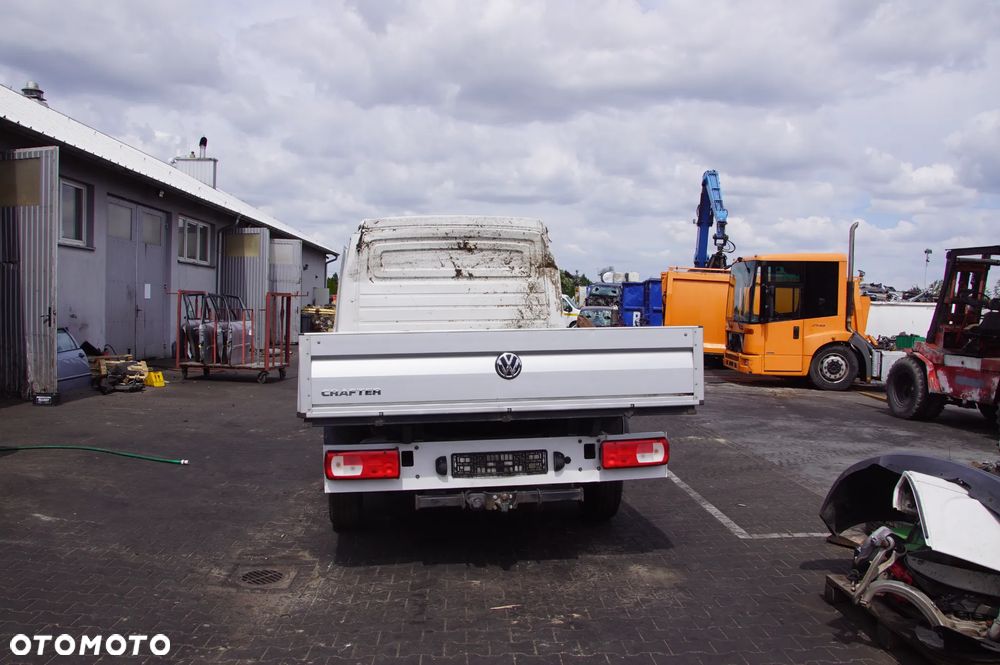 Auto na części  Volkswagen Crafter 2 II 2.0 TDI 140 KM DNA SKRZYNIA 6 VLE MANUALNA KOLOR LB9A 2024R Silnik 44 TYŚKM Skrzynia Drzwi Lusterko Szyba Sterownik Deska Kokpit Licznik doka fotel drzwi paka skrzynka felga skrzynia silnik maglownica - 9