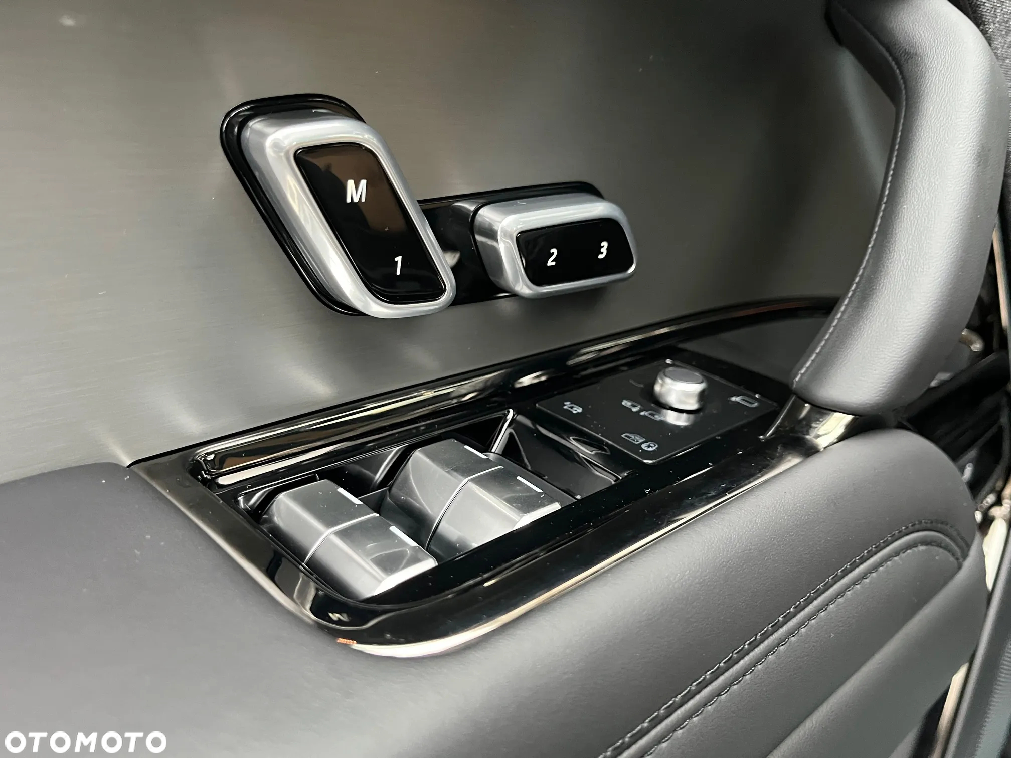 Land Rover Range Rover Sport - 11