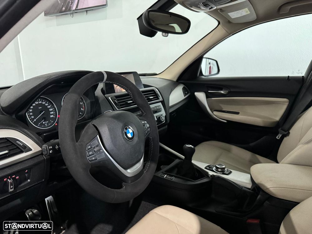 BMW 116 d Pack M - 13