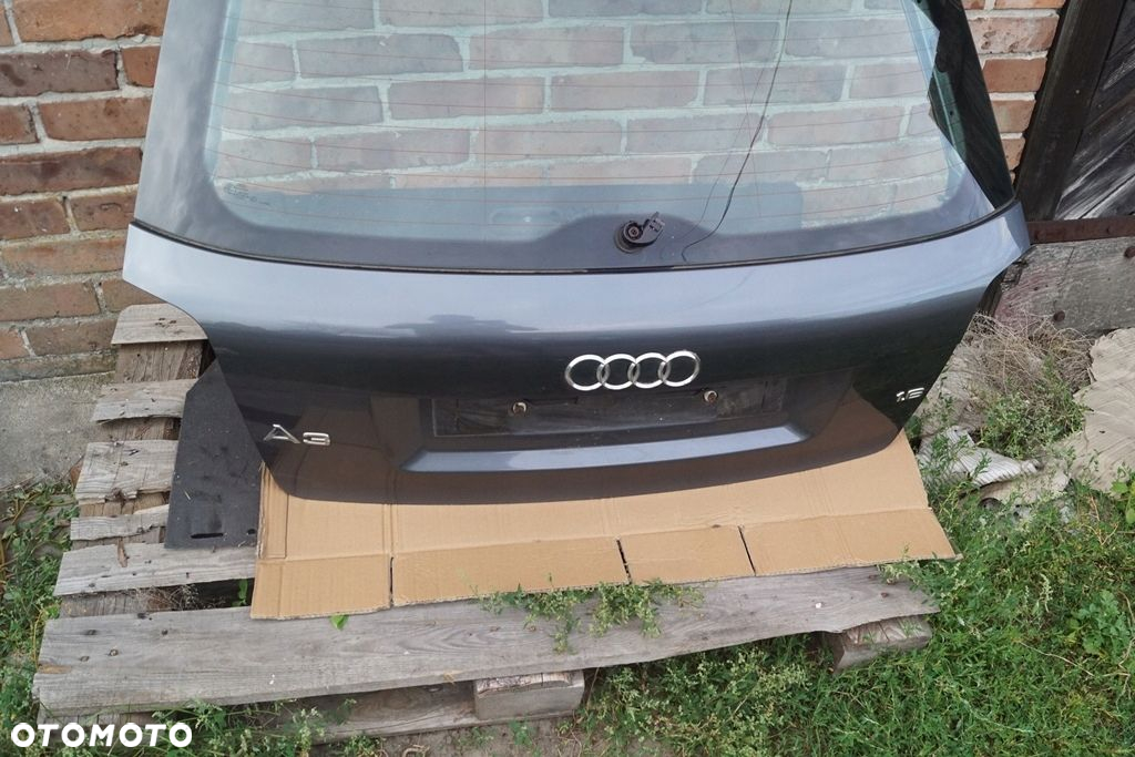 Klapa tylna bagażnika Audi A3 8P LX7Z wersja 3-drzwiowa - 4