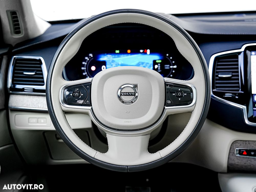 Volvo XC 90 T8 AWD Recharge Ultimate Dark - 36