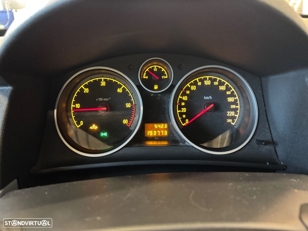 Opel Astra 1.7 CDTI Cosmo - 2