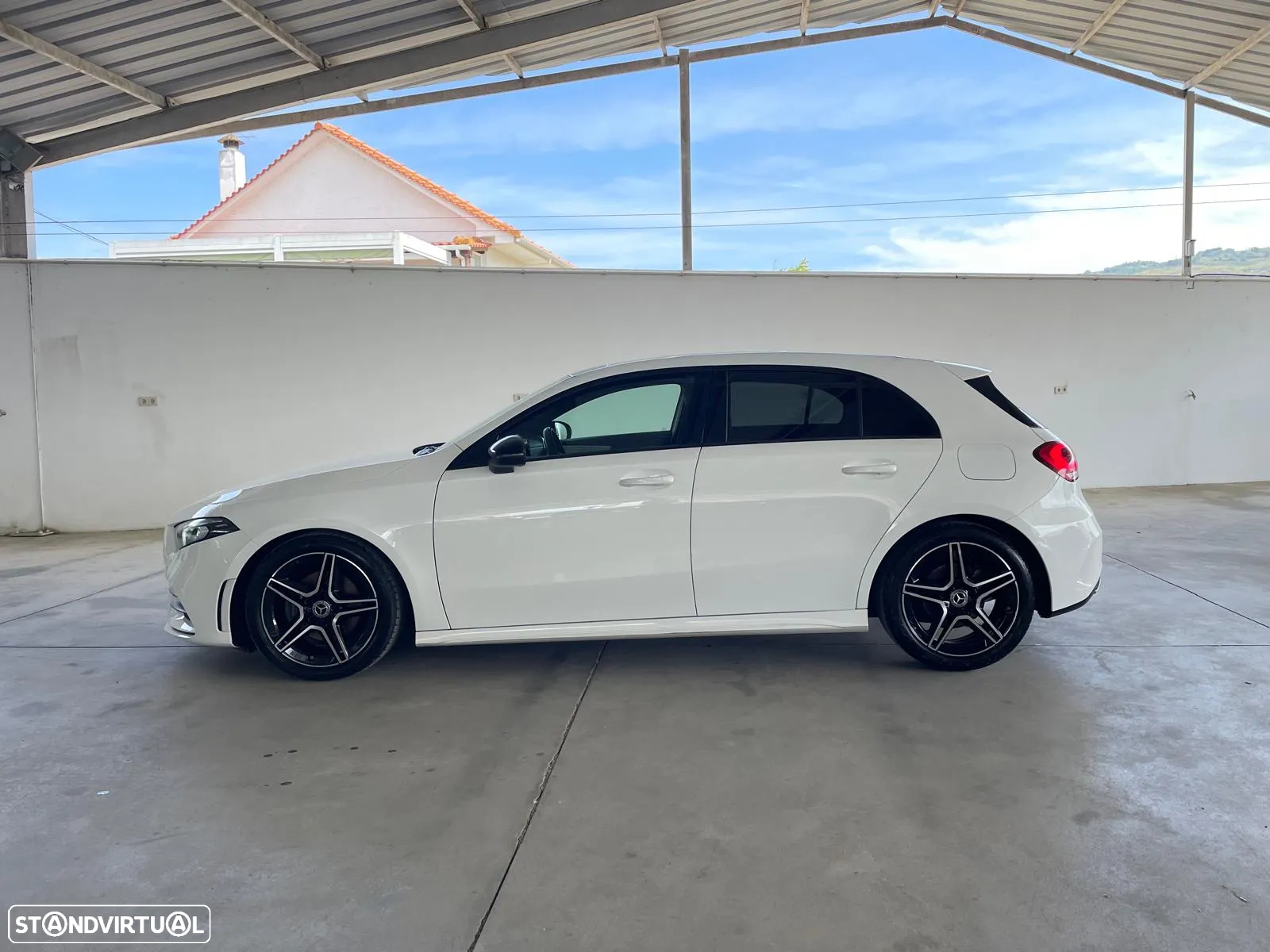 Mercedes-Benz A 180 d AMG Line - 2