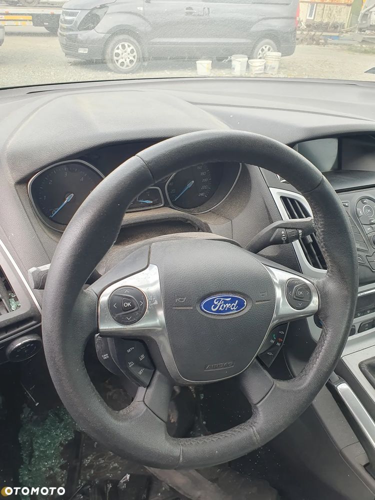 FORD FOCUS III KOMBI KONSOLA - 2