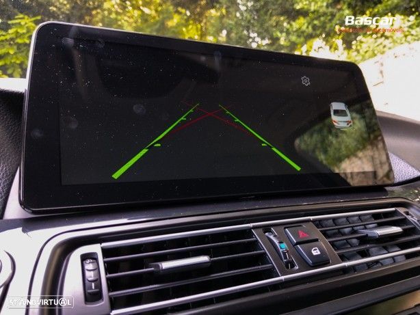BMW 520 d Sport-Aut. - 33