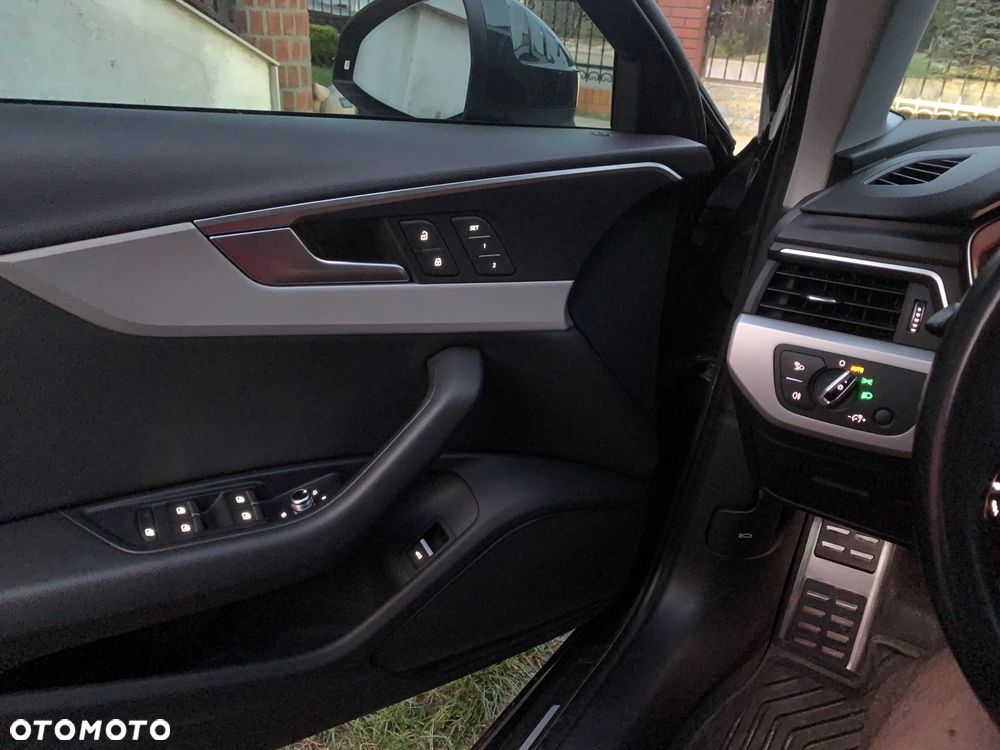 Audi A4 Limousine - 20