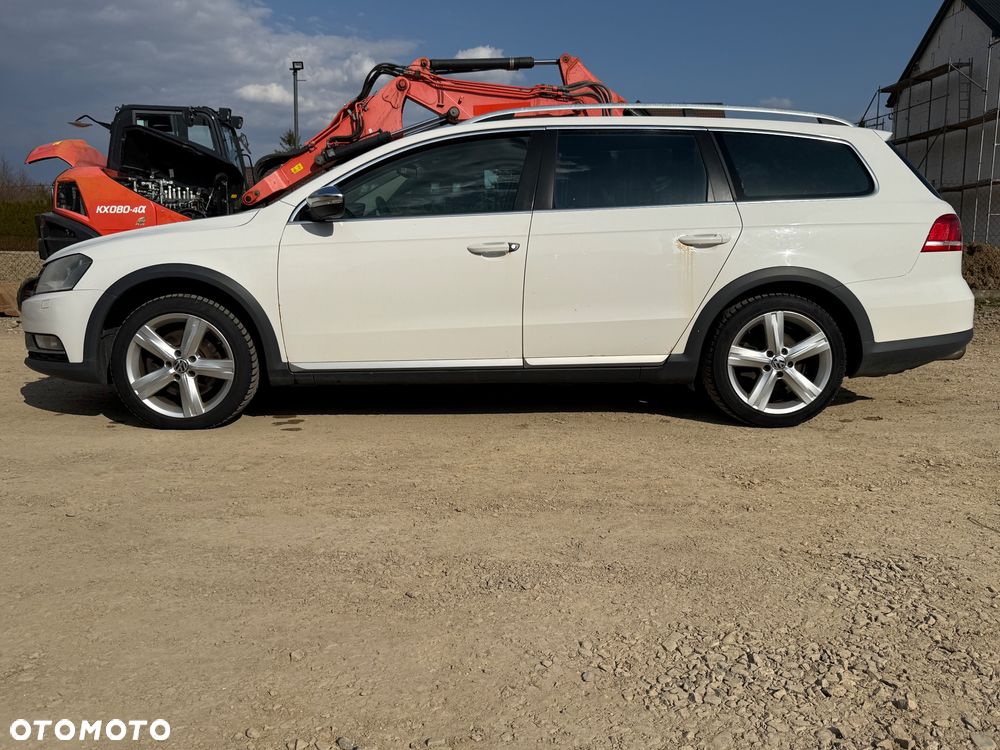 Volkswagen Passat 2.0 TDI Comfortline DSG - 3