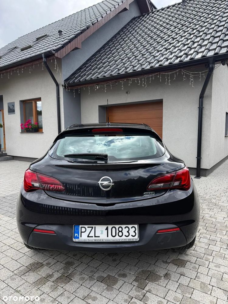 Opel Astra - 8