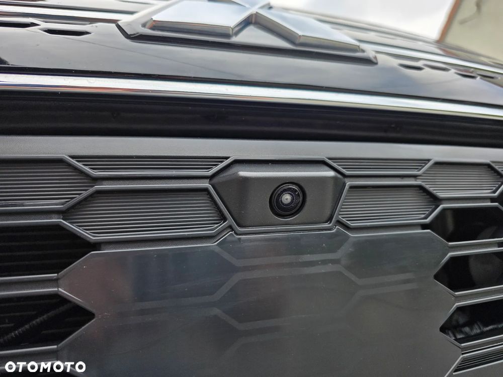 Mitsubishi Outlander - 16