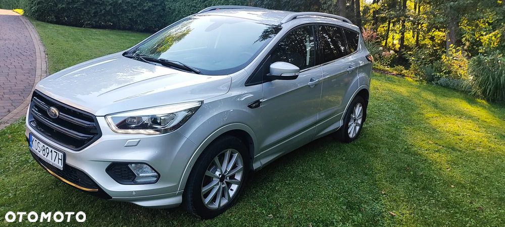 Ford Kuga - 2