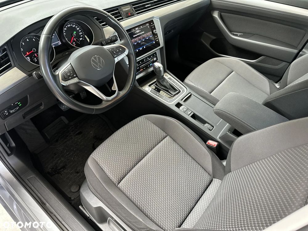 Volkswagen Passat 1.5 TSI EVO Business DSG - 10