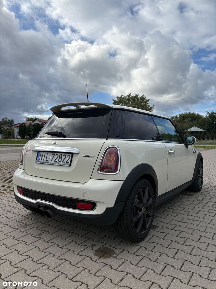 MINI John Cooper Works - 7