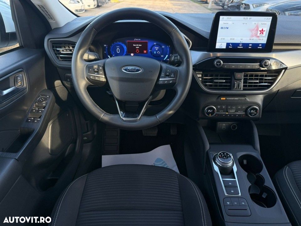 Ford Kuga 2.5 Duratec PHEV Titanium - 12