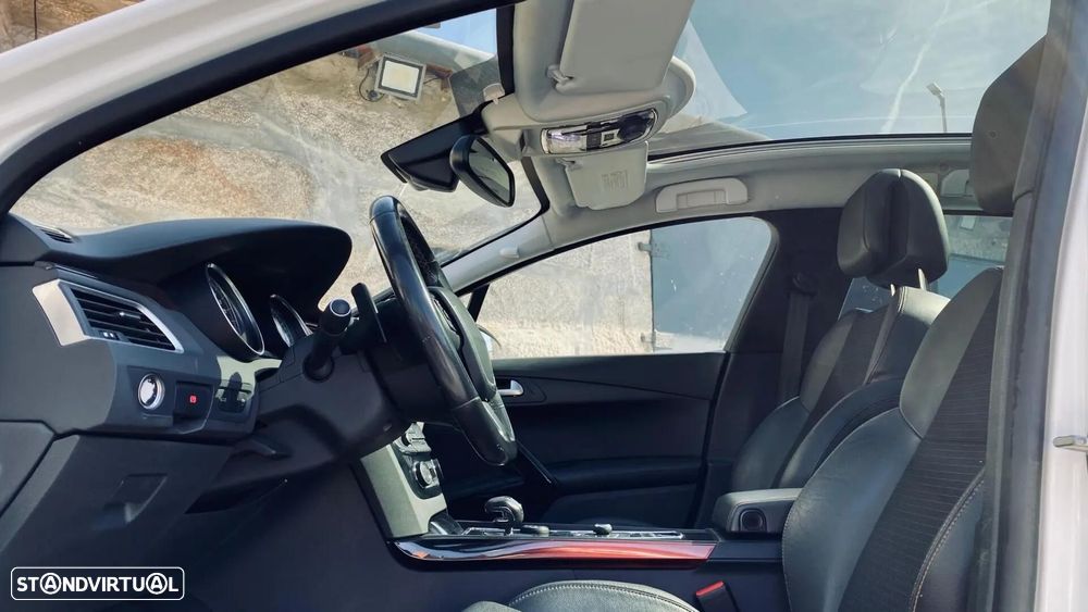 Peugeot 508 RXH 2.0 HDi Hybrid4 2-Tronic 104g - 16