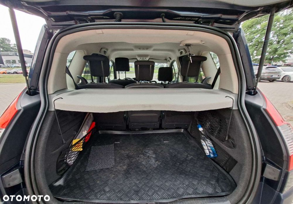 Renault Scenic - 13
