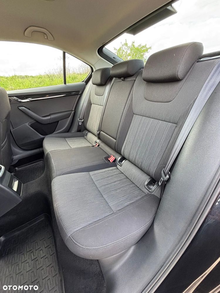 Skoda Octavia 2.0 TDI Style - 10