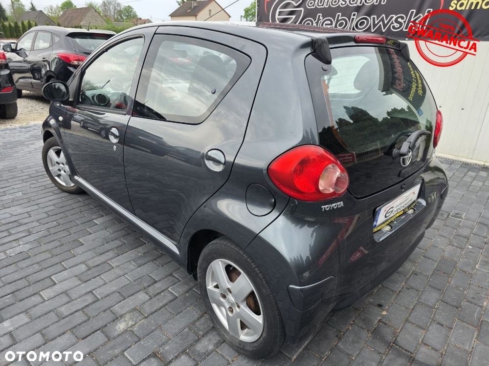 Toyota Aygo - 5