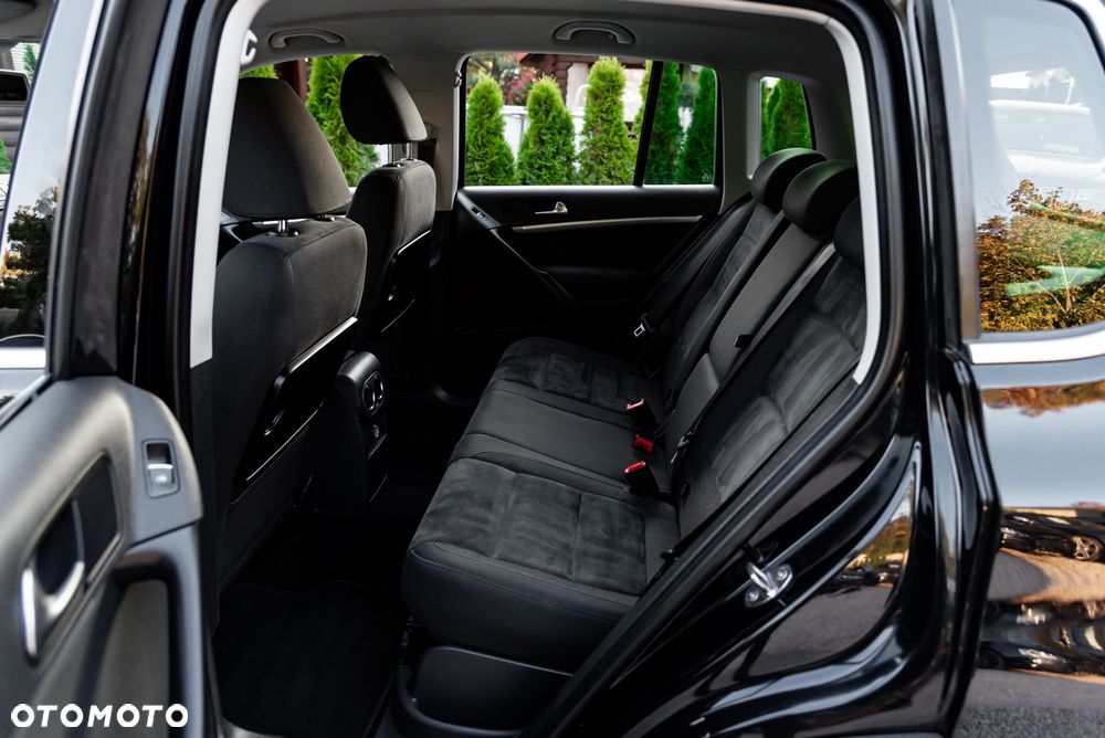Volkswagen Tiguan 2.0 TSI 4Motion DSG Sport & Style - 17