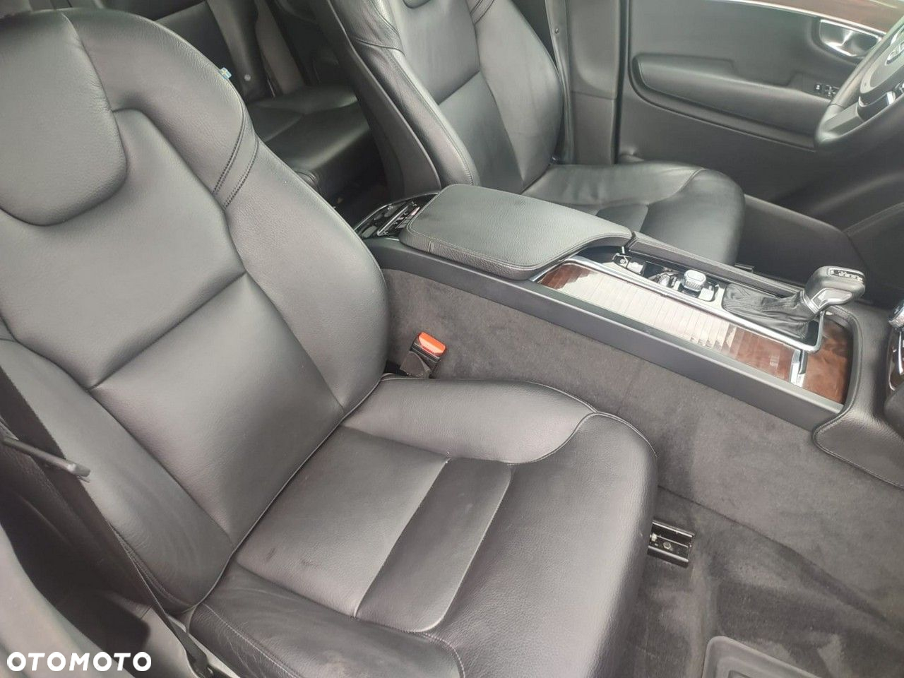 Volvo XC 90 T6 AWD Geartronic Inscription - 37