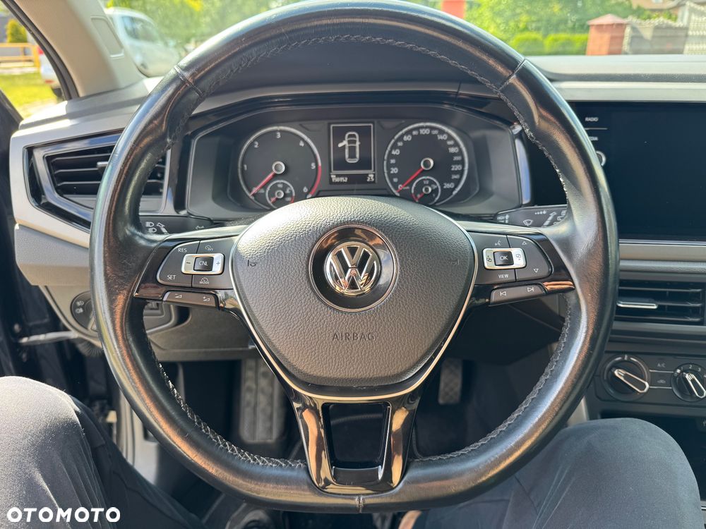 Volkswagen Polo - 13