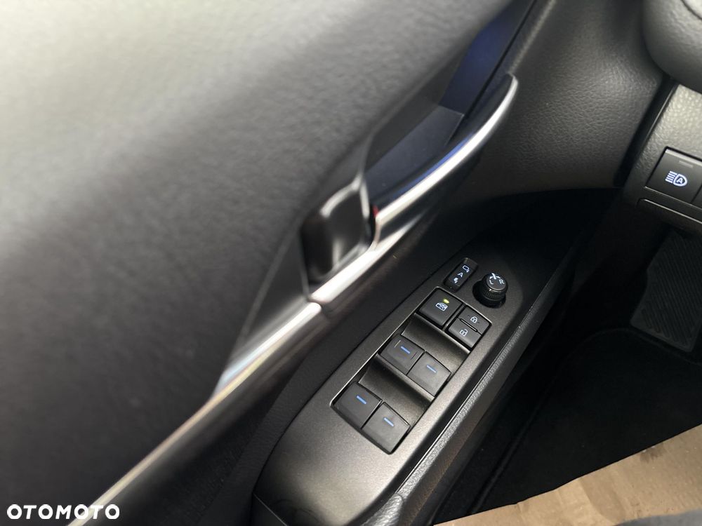 Toyota Camry 2.5 Hybrid Comfort CVT - 18