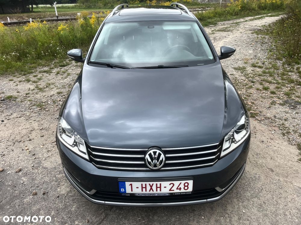 Volkswagen Passat - 4