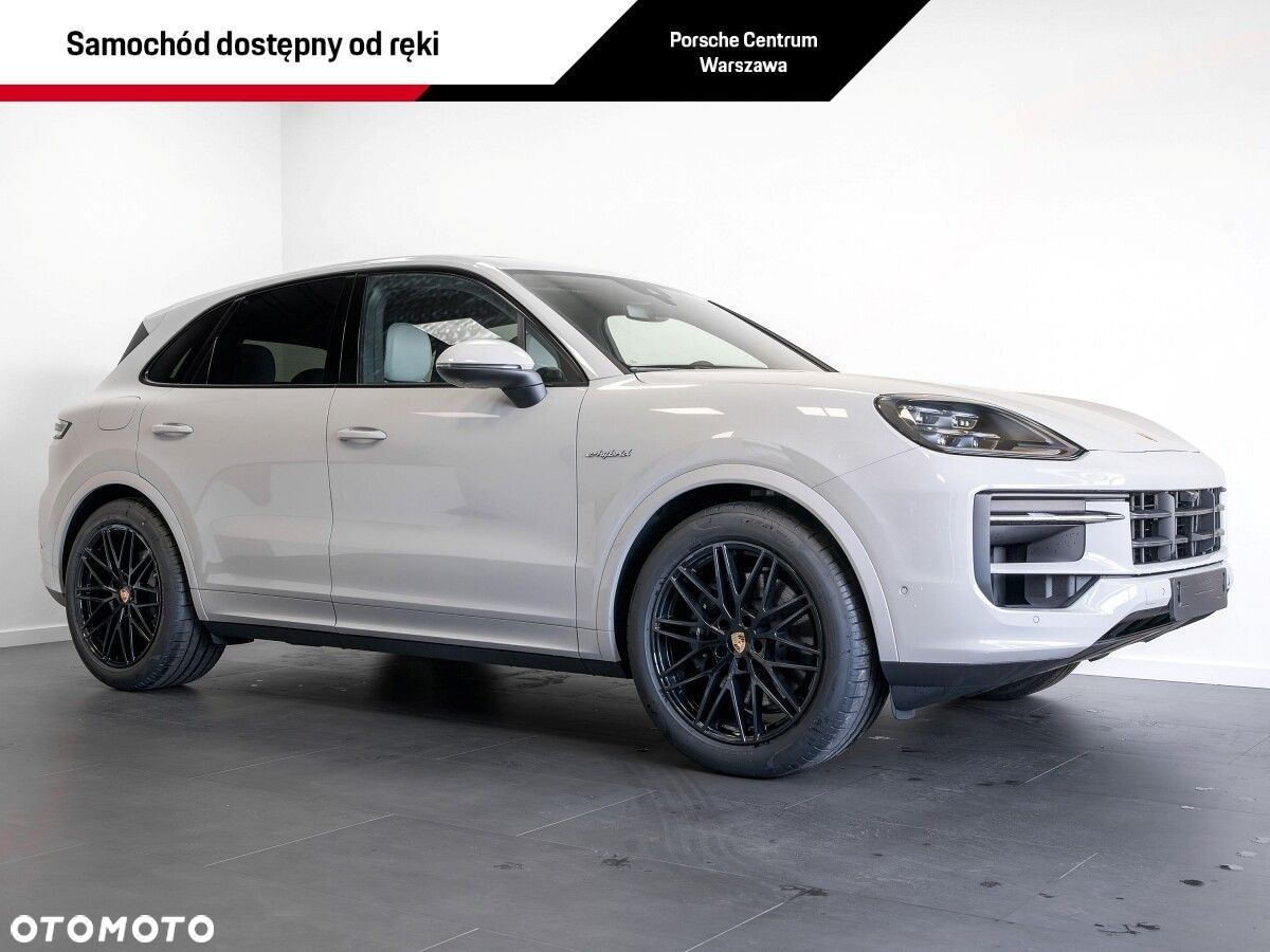 Porsche Cayenne - 1