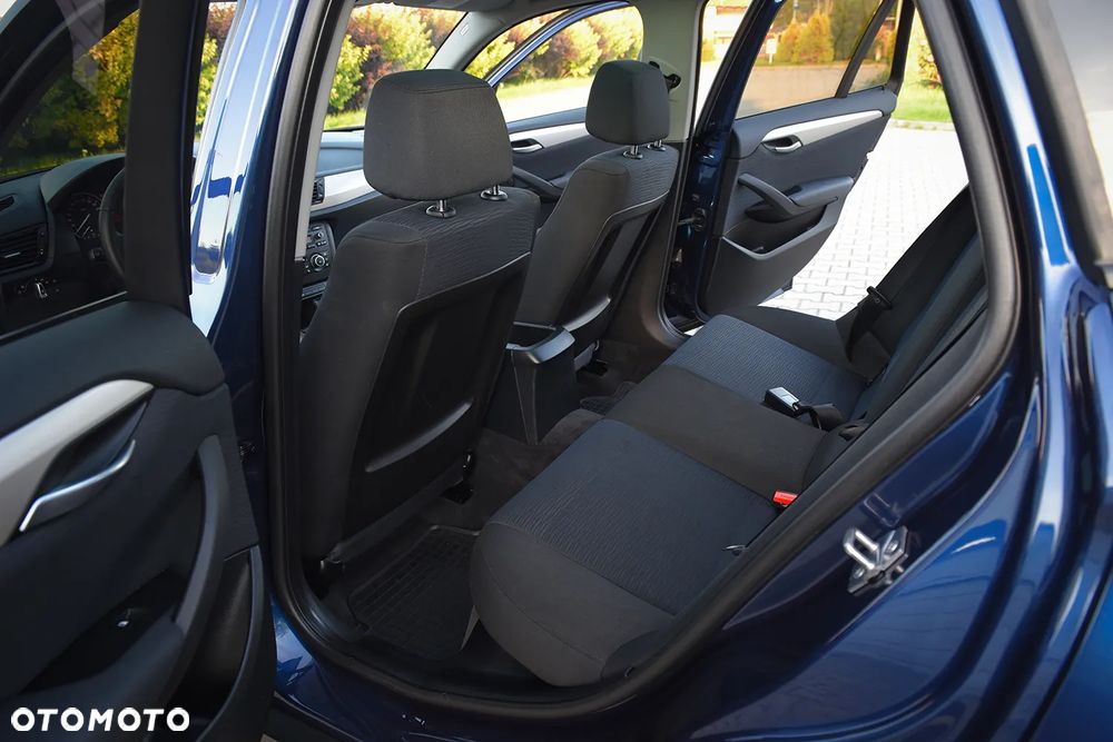 BMW X1 sDrive18i - 30