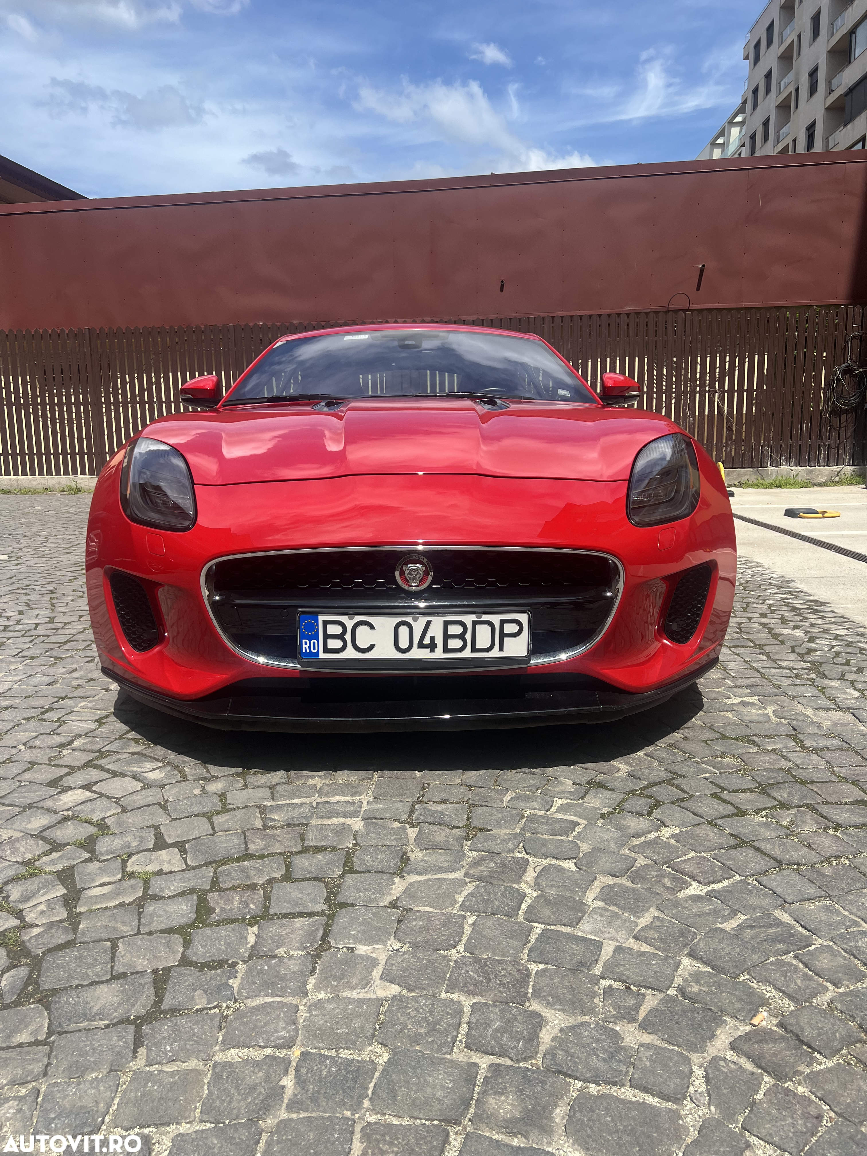 Jaguar F-Type - 8