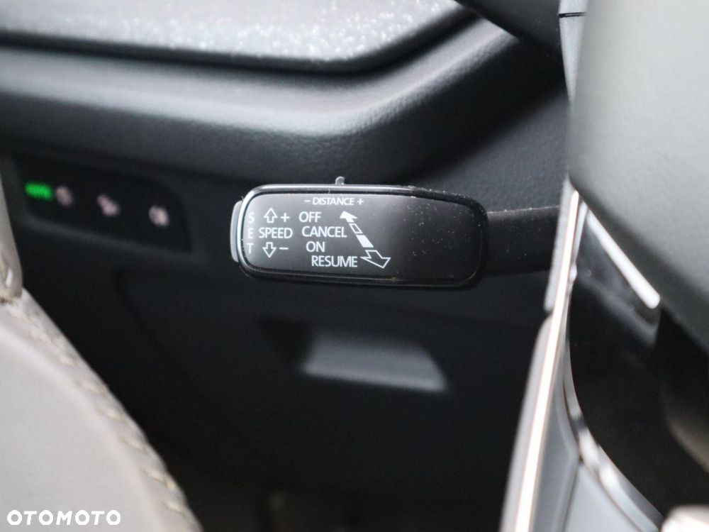 Skoda Octavia 1.5 TSI Selection - 14