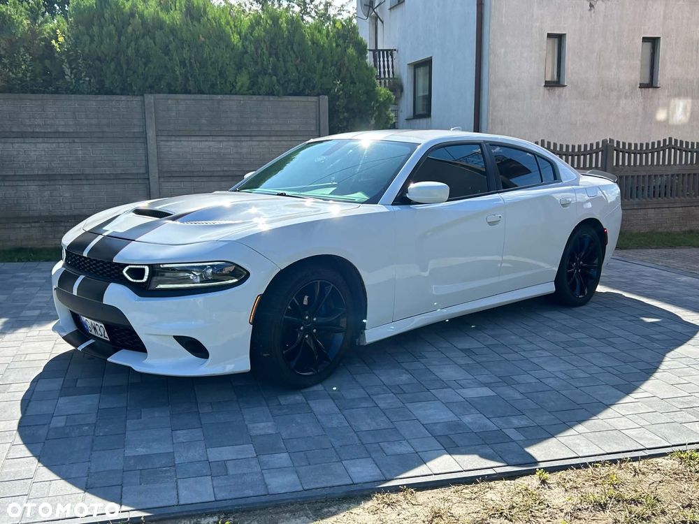 Dodge Charger 5.7 R/T - 1