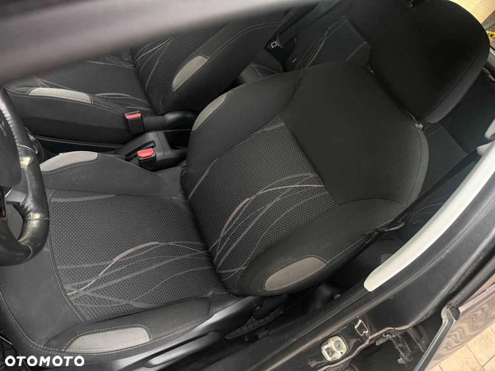 Peugeot 208 e-HDi FAP 92 Stop&Start Allure - 8