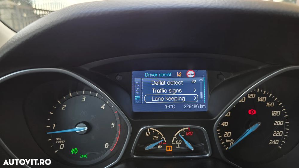 Ford Focus 1.6 TDCI DPF Start-Stopp-System Business - 17