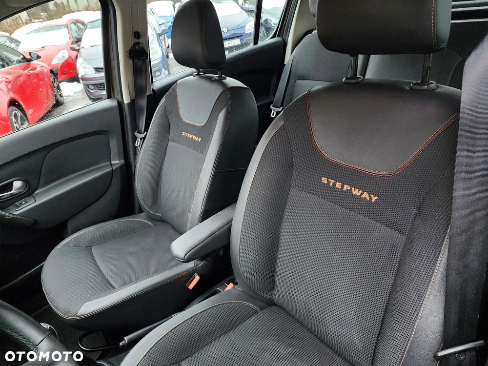 Dacia Sandero Stepway 0.9 TCe Ambiance S&S EU6 - 27