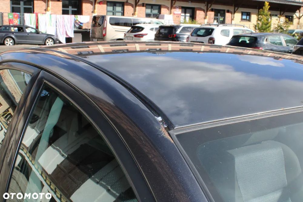 Toyota Avensis 2.0 D-4D Sol - 14